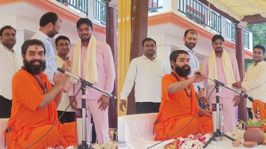 आर.बी.एन.ट्रस्ट लखनऊ के चेयरमैन के गांव में मनाई गई जन्माष्टमी, समाजसेवी शरद यादव को किया गया सम्मानित