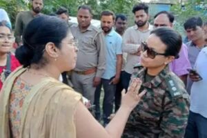लेब्राडोर डॉगी लोलो के लिए भिड़े वकील और NGO: