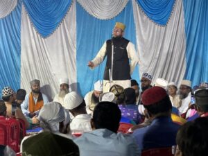 बसखारी में मनाया गया जश्ने गौसुल आज़म, हुजूर मोइनुल मशाइख ने की दुआ...